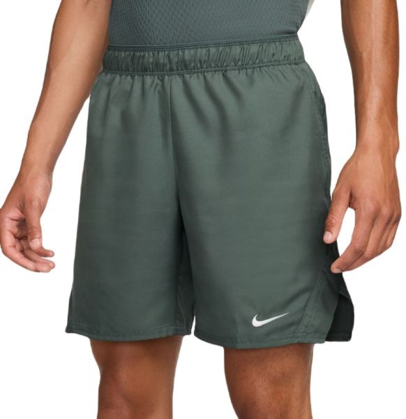 Shorts de tennis pour hommes Nike Court Dri-Fit Victory 7