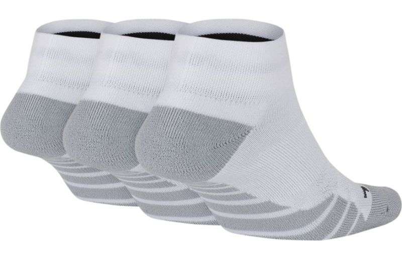 nike everyday max cushioned ankle