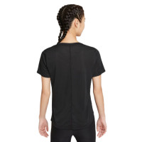 Ženska majica Nike Dri-FIT One SS Standard Fit Top - black/white Ženska majica Nike Dri-FIT One SS Standard Fit Top - black/white