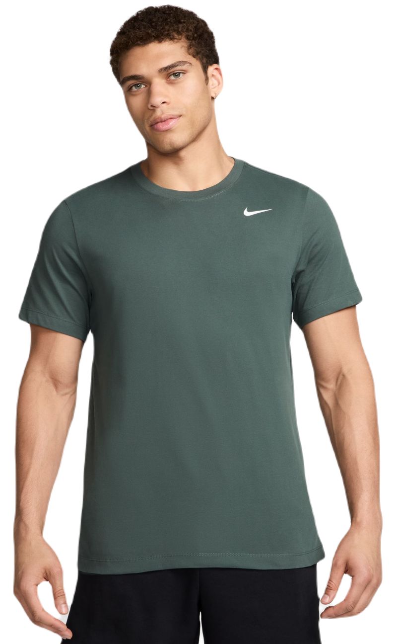 Men s T shirt Nike Solid Dri Fit Crew Green Tennis Zone Tennis Shop