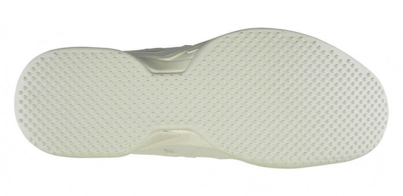 Clay court sole