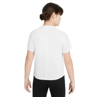 Majica kratkih rukava za djevojčice Nike Dri-Fit One SS Top GX G - Bijel Majica kratkih rukava za djevojčice Nike Dri-Fit One SS Top GX G - Bijel