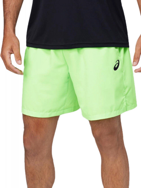 Pantaloncini da tennis da uomo Asics Court M 7in Short - green gecko