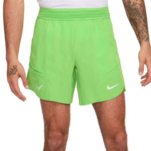 Shorts de tenis para hombre Nike Dri-Fit Rafa Short - action green/white