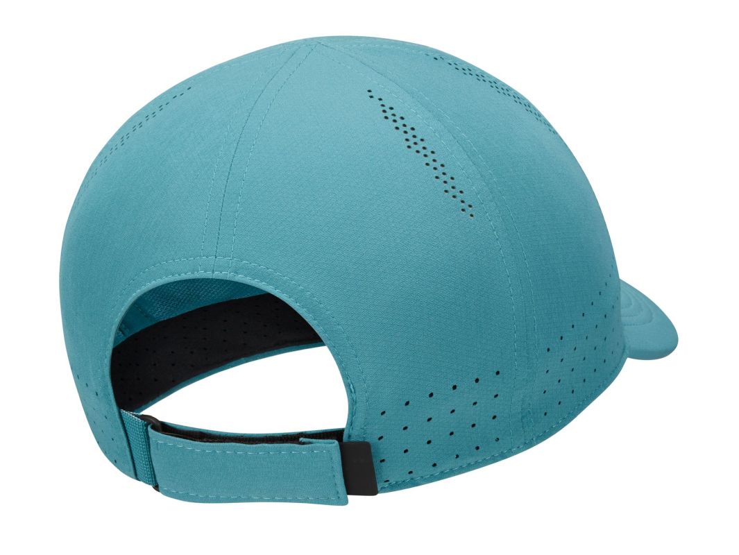 nike advantage cap