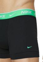 Sportinės trumpikės vyrams Nike Everyday Cotton Stretch Trunk 3P - Juoda Sportinės trumpikės vyrams Nike Everyday Cotton Stretch Trunk 3P - Juoda