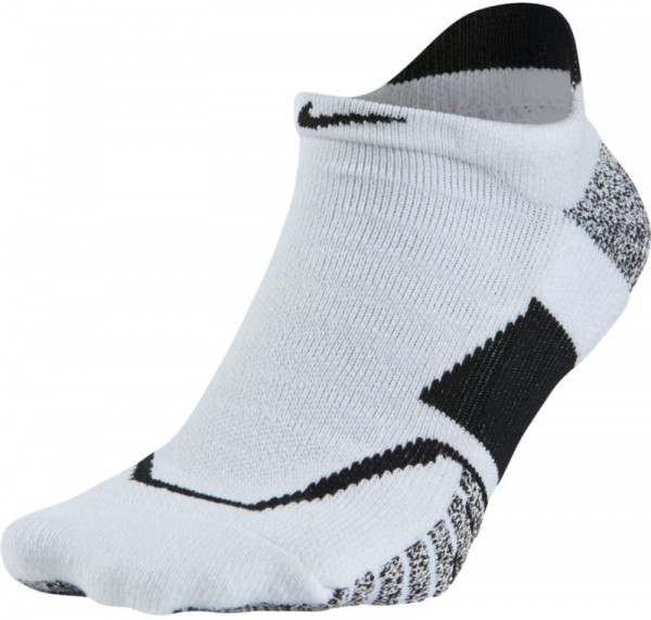 Nike grip socks no show sales
