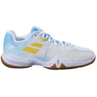 Damenschuhe für Badminton und Squash Babolat Shadow Spirit - white/light blue Damenschuhe für Badminton und Squash Babolat Shadow Spirit - white/light blue