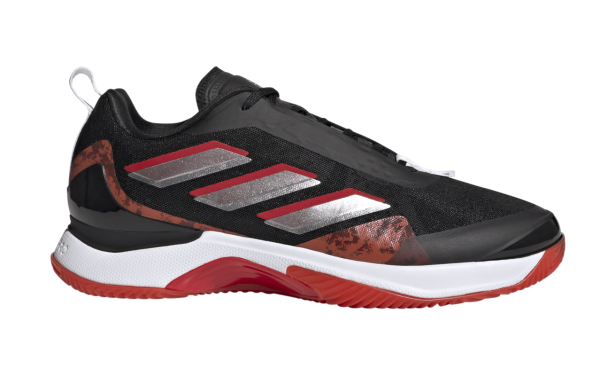 Damen-Tennisschuhe Adidas Avacourt Clay - core black/taupe met/better scarlet