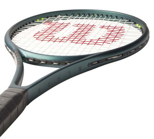 Wilson Blade 100L V9.0 (tester) Wilson Blade 100L V9.0 (tester)