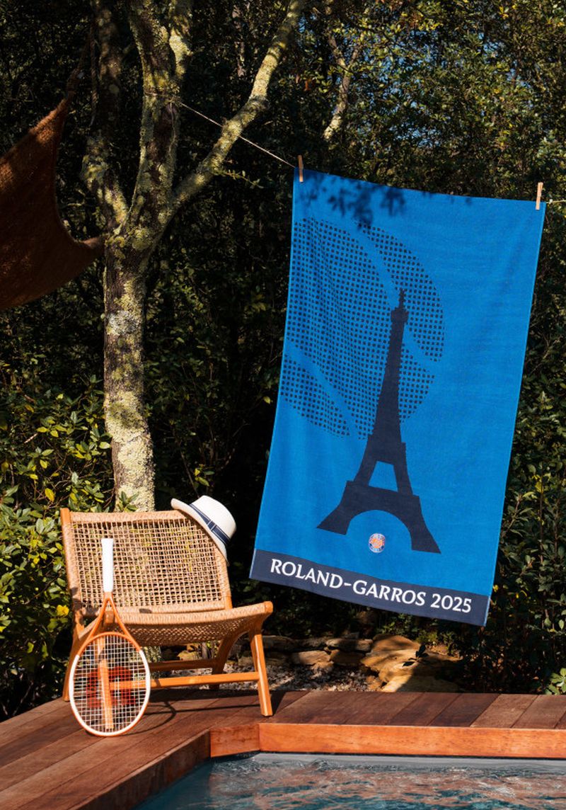 1743580826-serviette-de-toilette-rg2025-marine