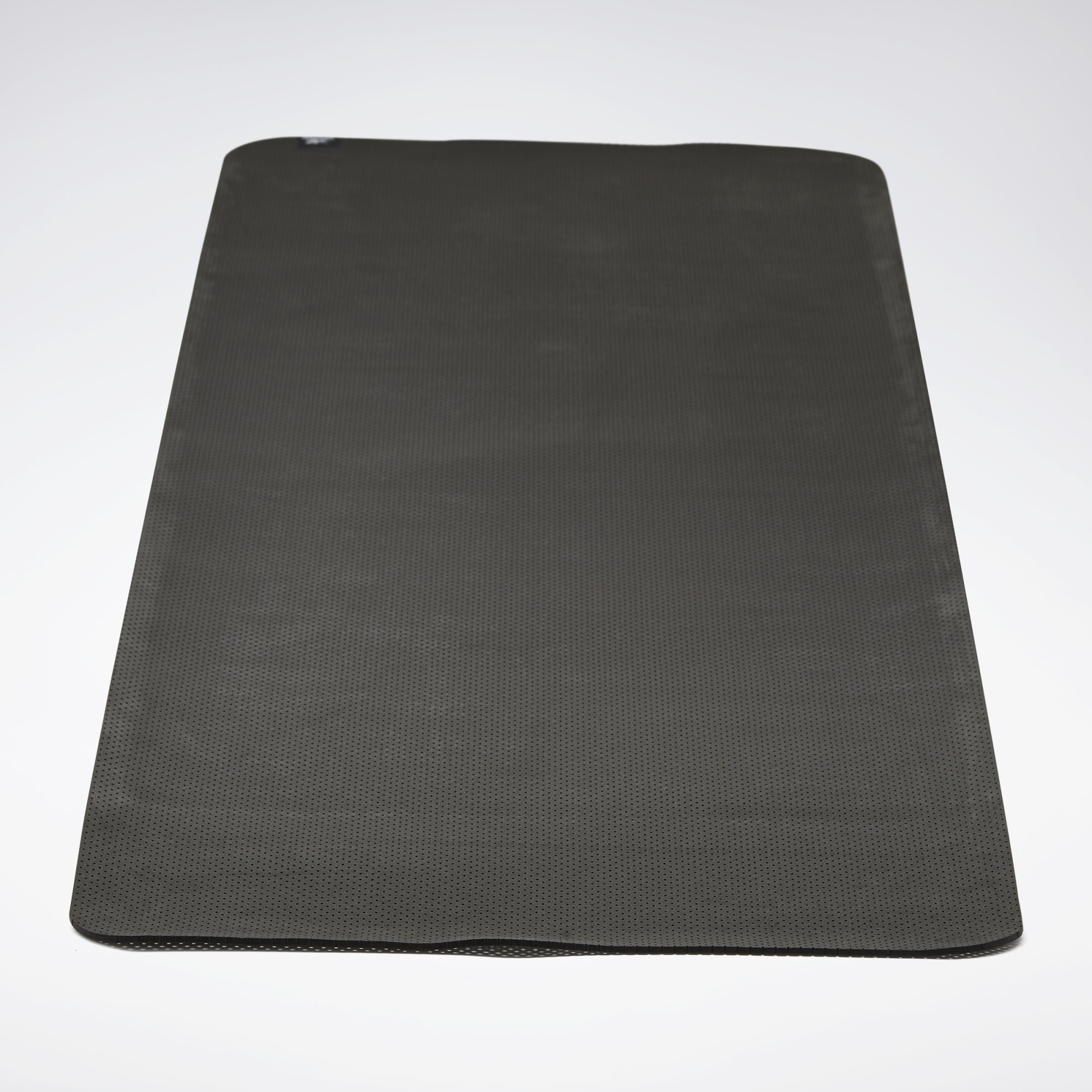 Mata_Tech_Style_Yoga_Czern_GD0626_02_standard_hover