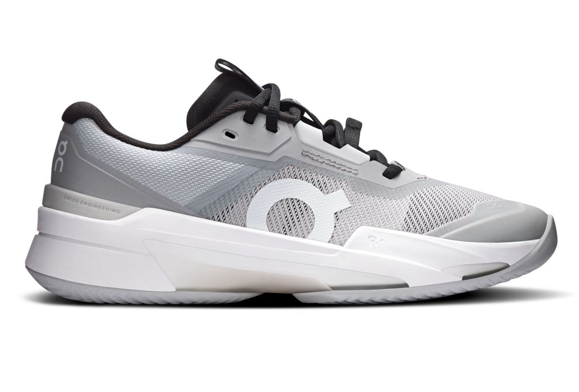 On The Roger Pro Fire Clay - glacier/black