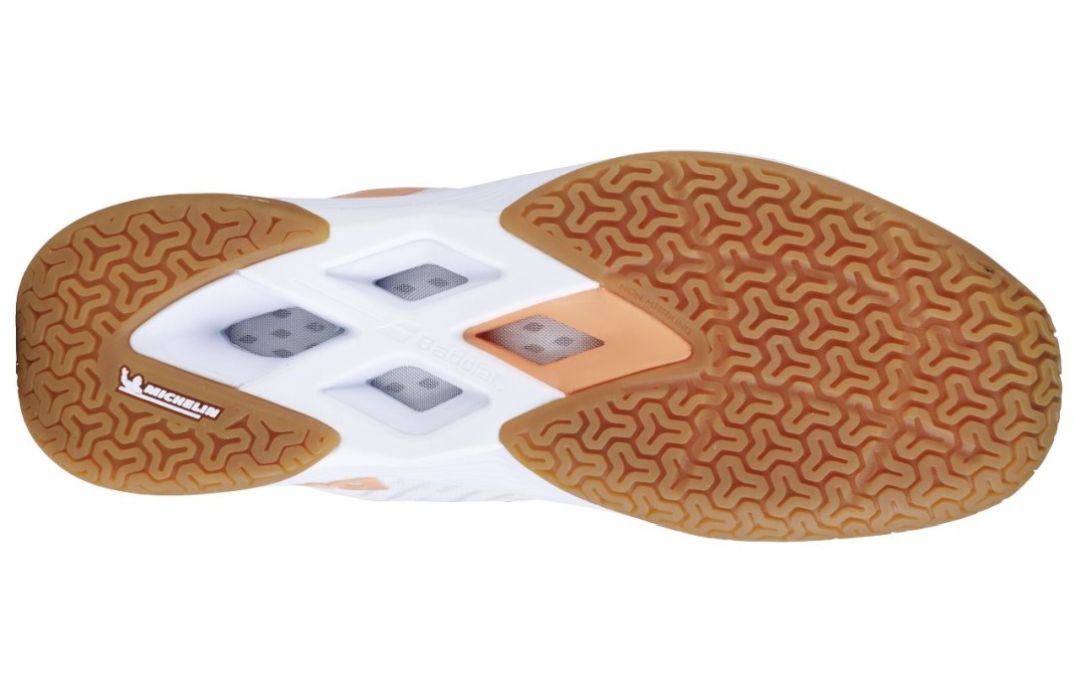 babolat-shadow-tour-5-women-white-yellow-4vWoNHOC9dT7Lg