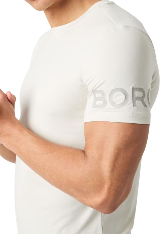 10003946-nl004-3-Photoroom