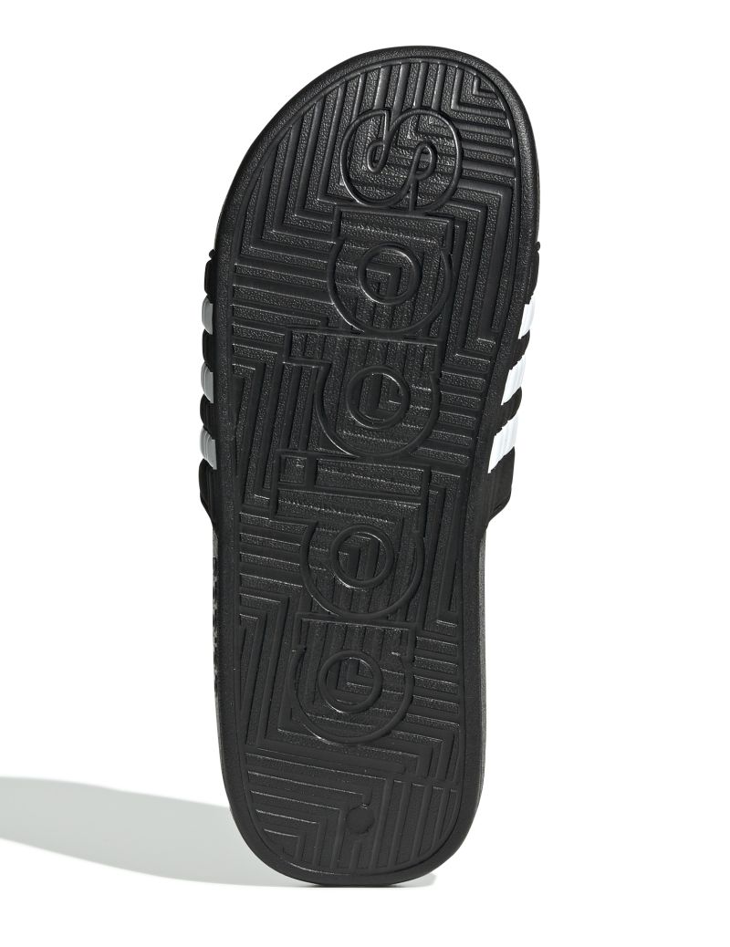 F35580_4_FOOTWEAR_Photography_Bottom-View_white