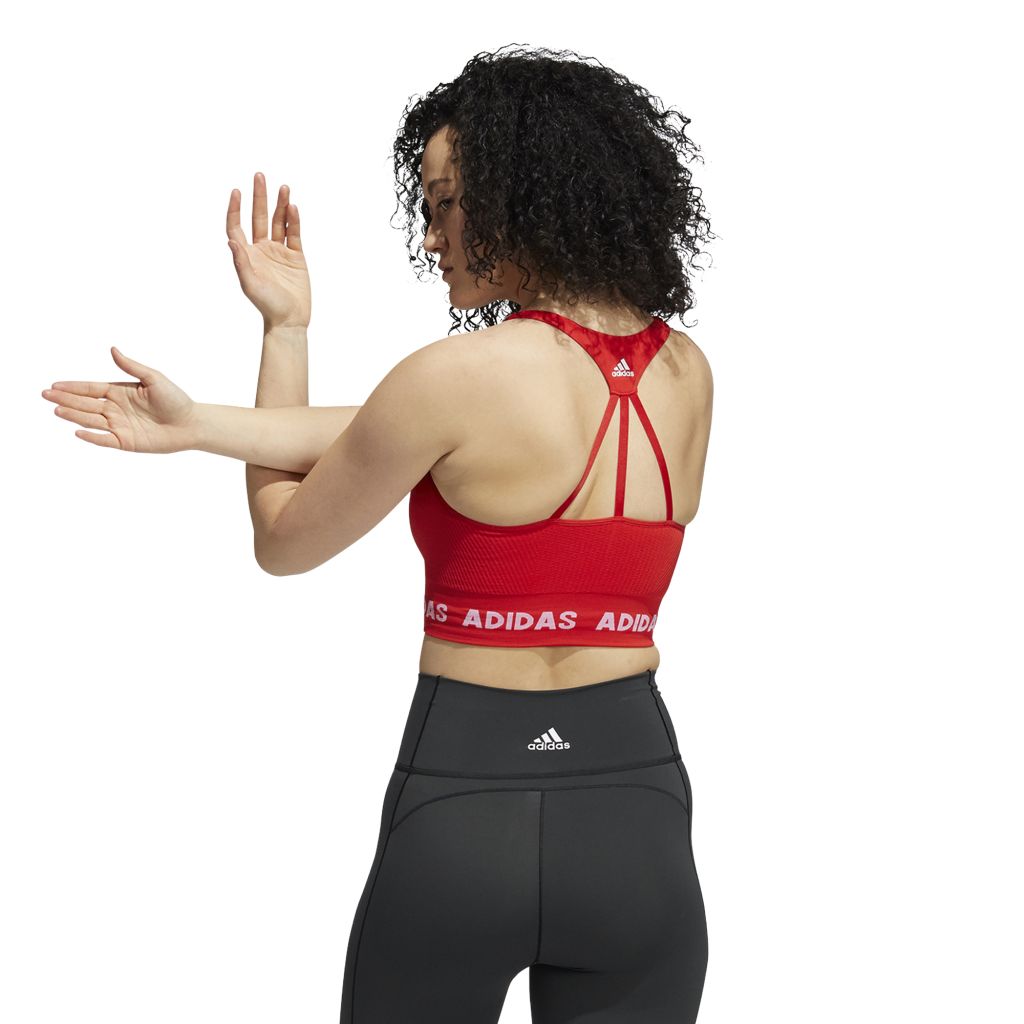 GU6988_APP_on-model_back_white