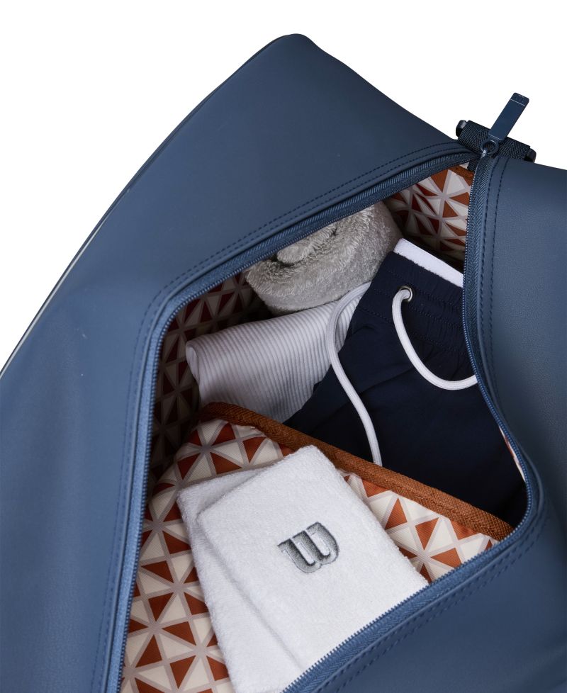 WR8043701_10_RG_2025_SESSION_SOIRE_SMALL_DUFFEL_Navy-png-high-res