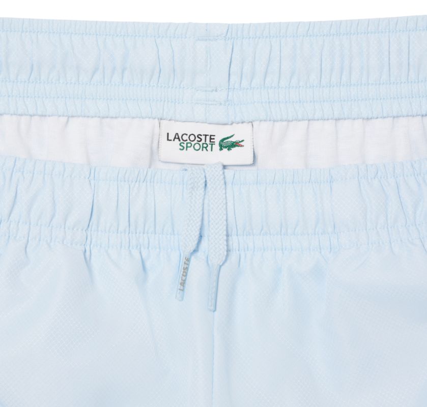 GJ9820_T01_32-Photoroom