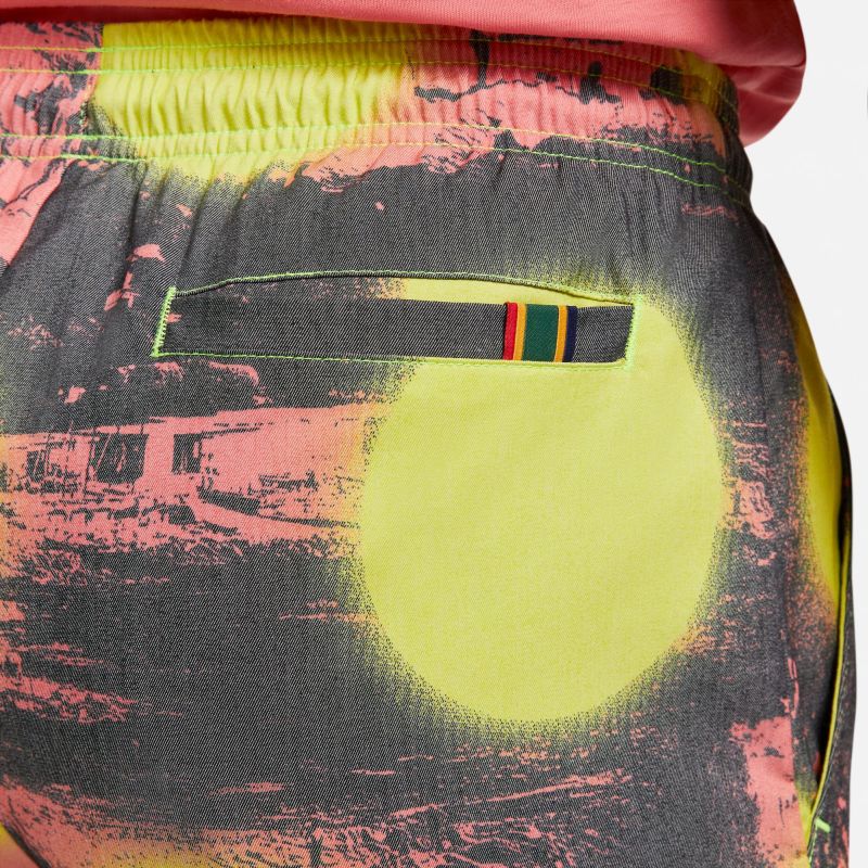 AURORA_DV9111-702_PHSYM003-2000