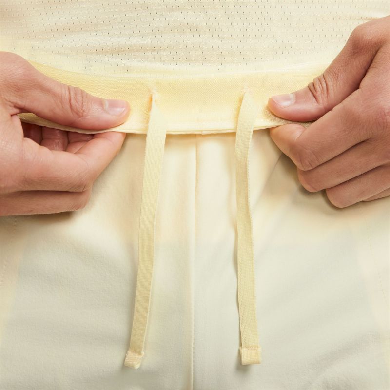 DD8329-744-PHSYM004-2000