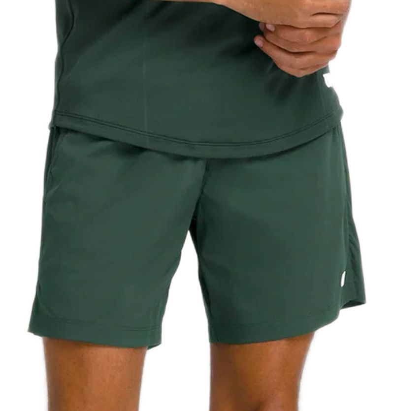 Wilson Tournament V2 7" Unlined Wilson Tournament V2 7" Unlined