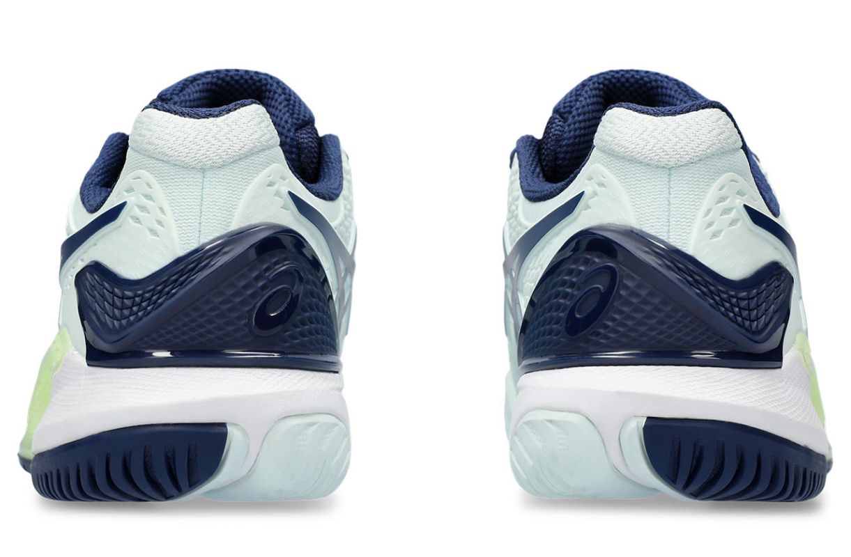 1042A208_301_SB_BK_GLB