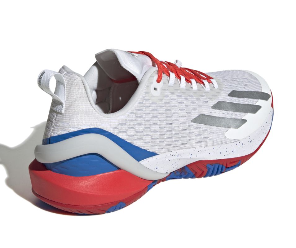 IG9513_7_FOOTWEAR_Photography_Back-Lateral-Top-View_white