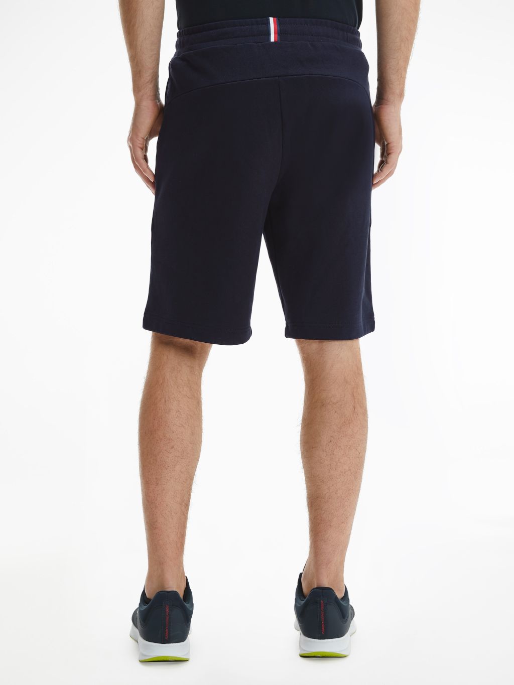 Tommy-Hilfig_SP2022_DW5_MW0MW22741DW5_2