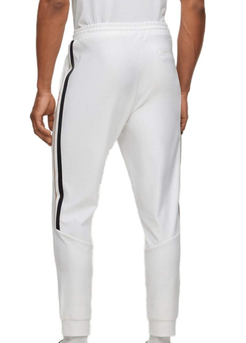 50504553_100_3-transformed