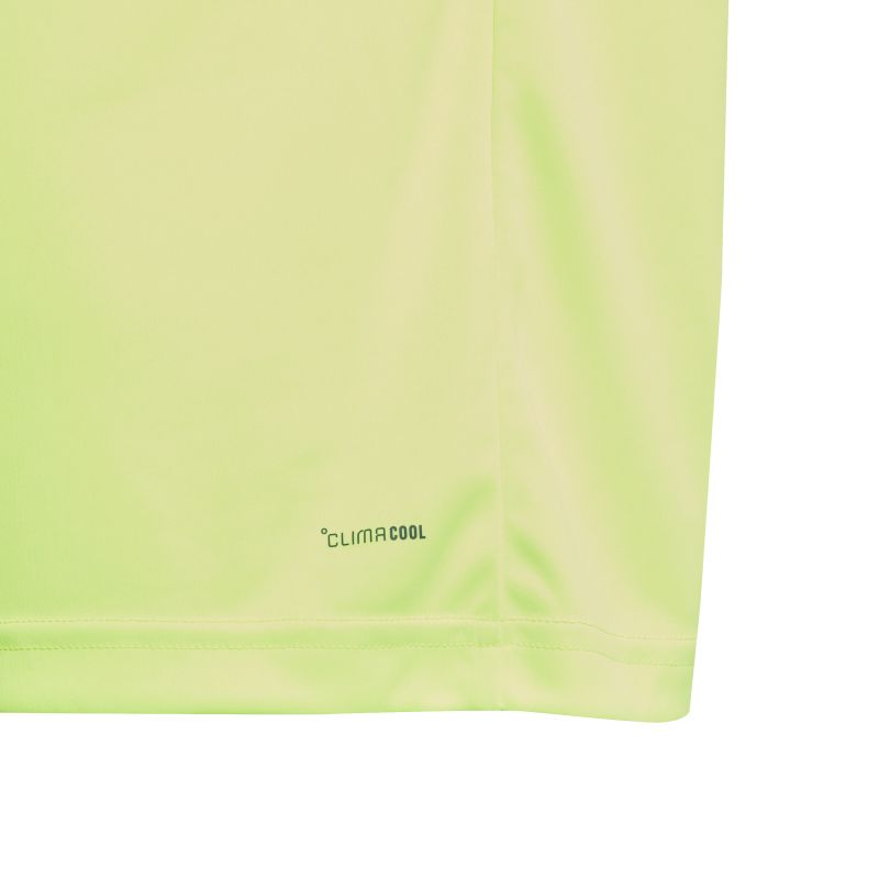 JI9252_6_APPAREL_Photography_Detail-View-3_white