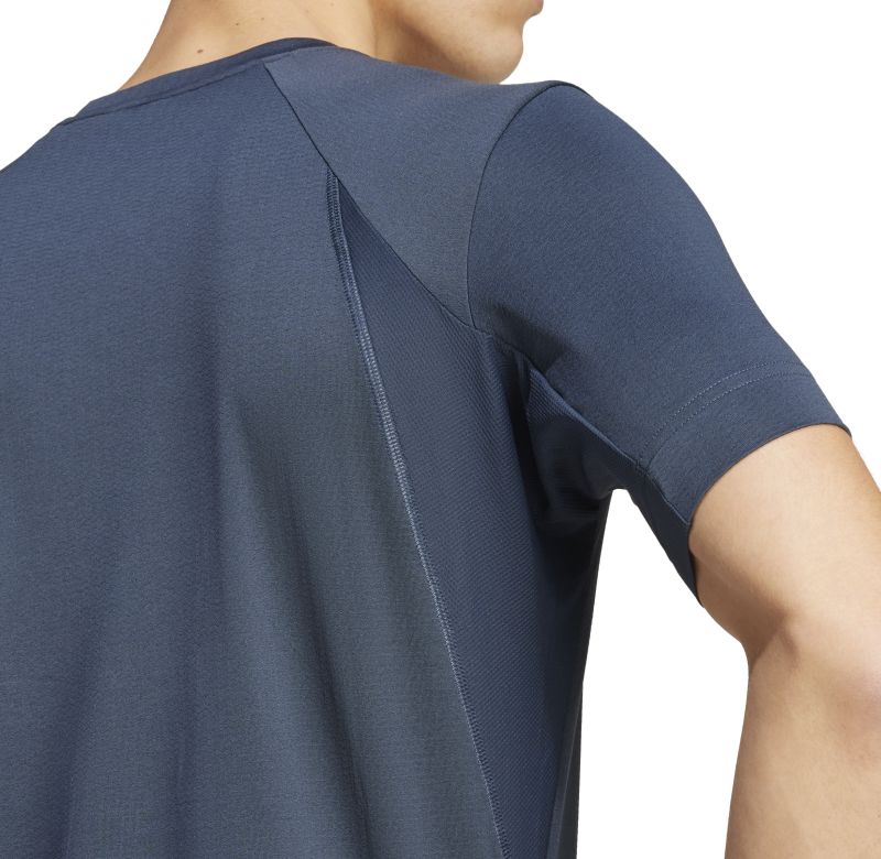 IW6228_10_APPAREL_On-Model_Detail-View-2_white