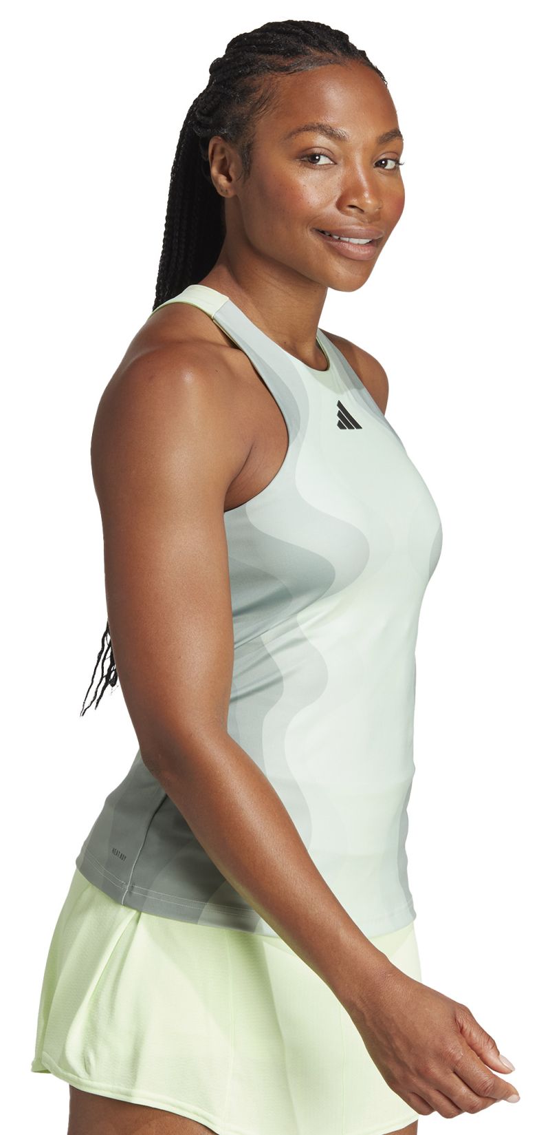 IL7361_6_APPAREL_On-Model_Walking-View_white