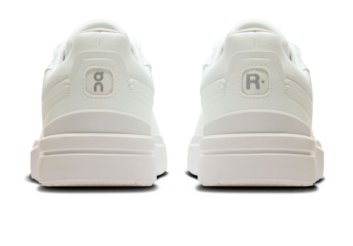 On The Roger Advantage - white/white
