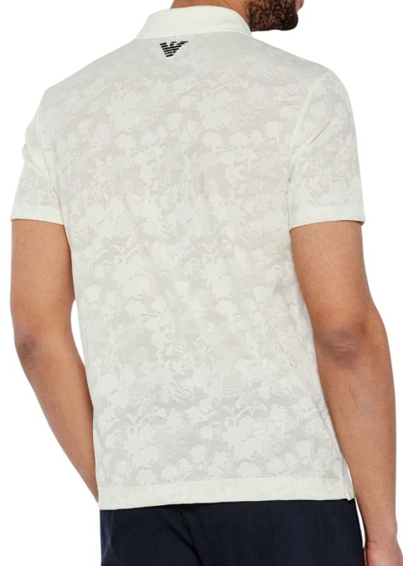 fot1-e7252m000218d64000m-12315-1-Photoroom