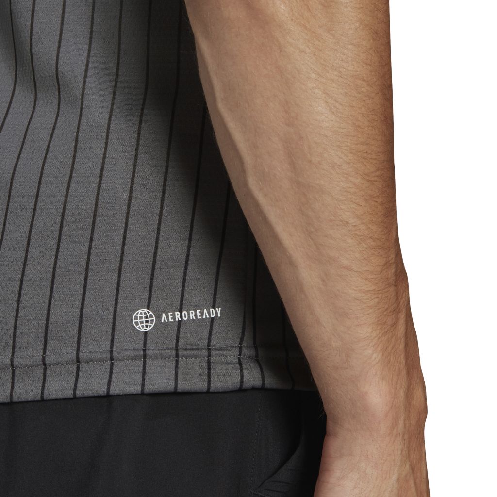 HB9108_APP_on-model_detail-2_white