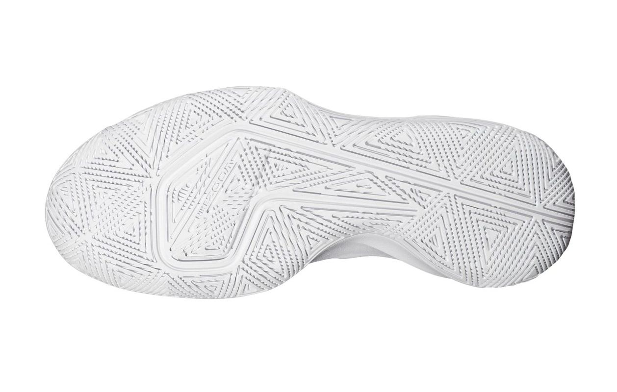 Nike Zoom Hyperspeed Court - black/white