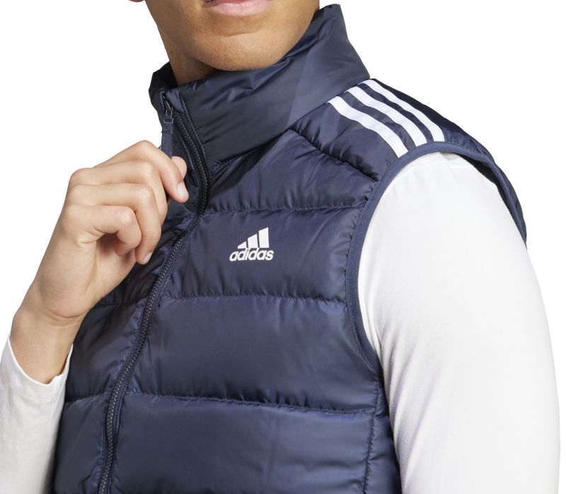 IK3210_7_APPAREL_On-Model_Detail-View-1_white