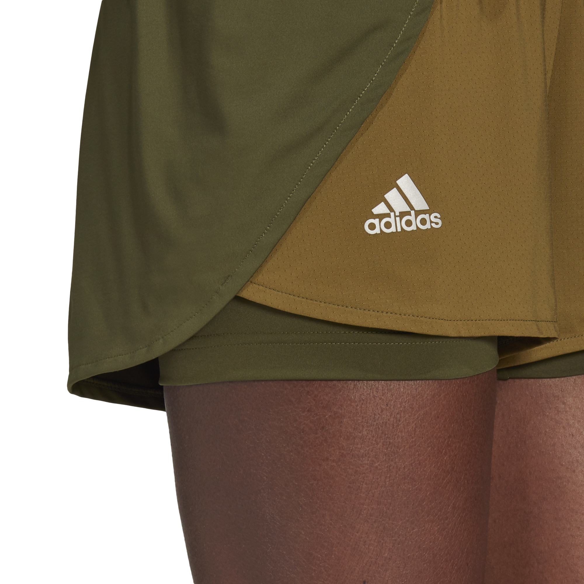 Adidas Match Shorts W - wild pine/aluminium/wild moss