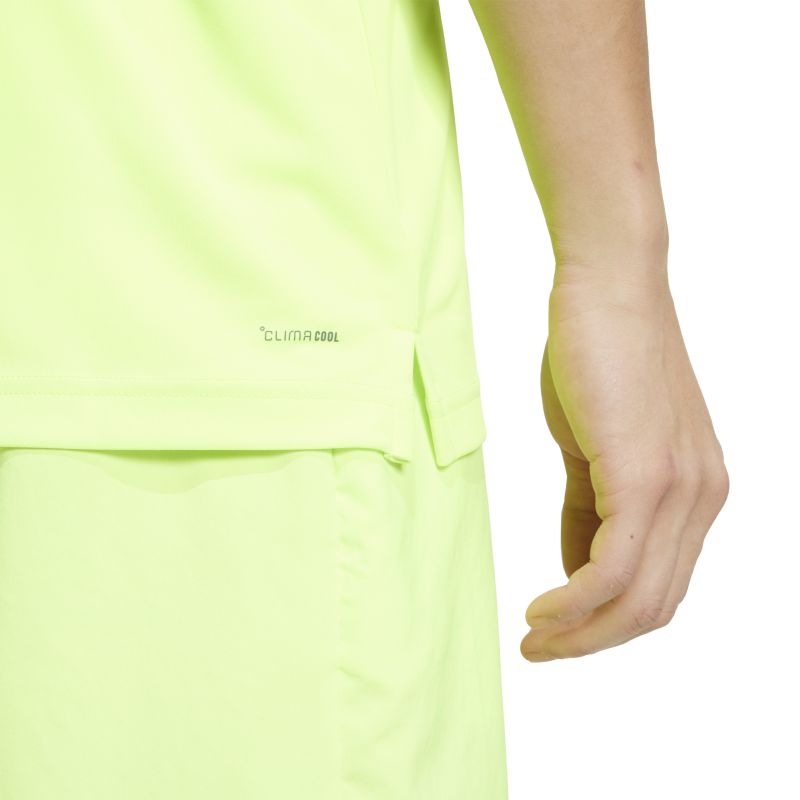 JP0418_7_APPAREL_On-Model_Detail-View-2_white