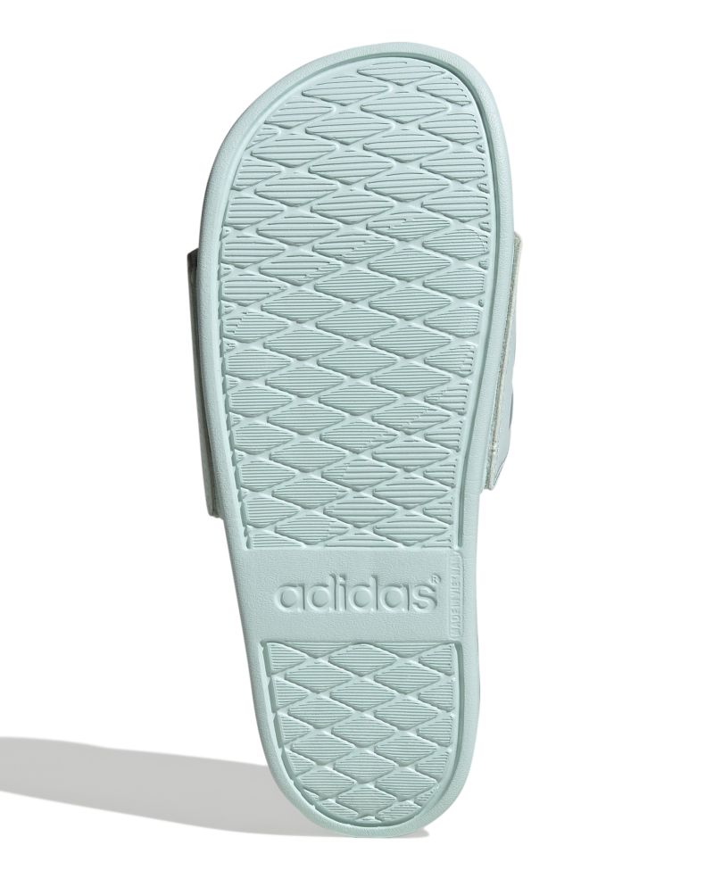 II0011_4_FOOTWEAR_Photography_Bottom-View_white