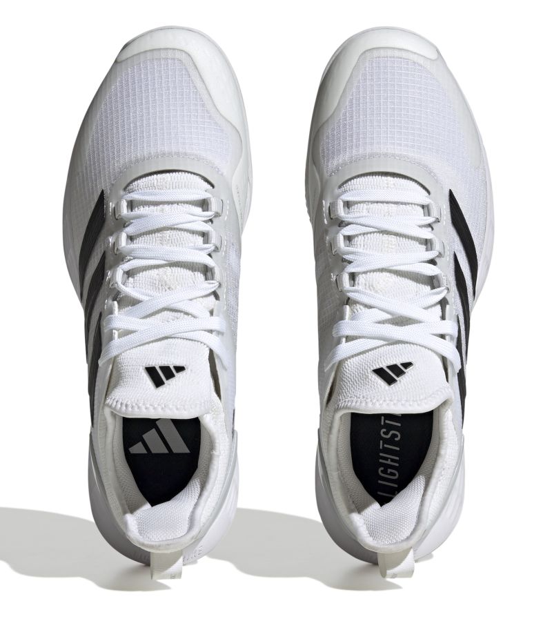 IF2985_3_FOOTWEAR_Photography_Top-Portrait-View_white