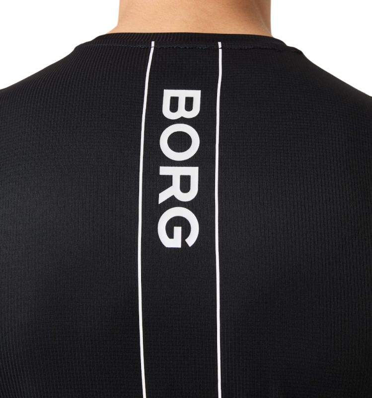 10003826-bk001-3-Photoroom