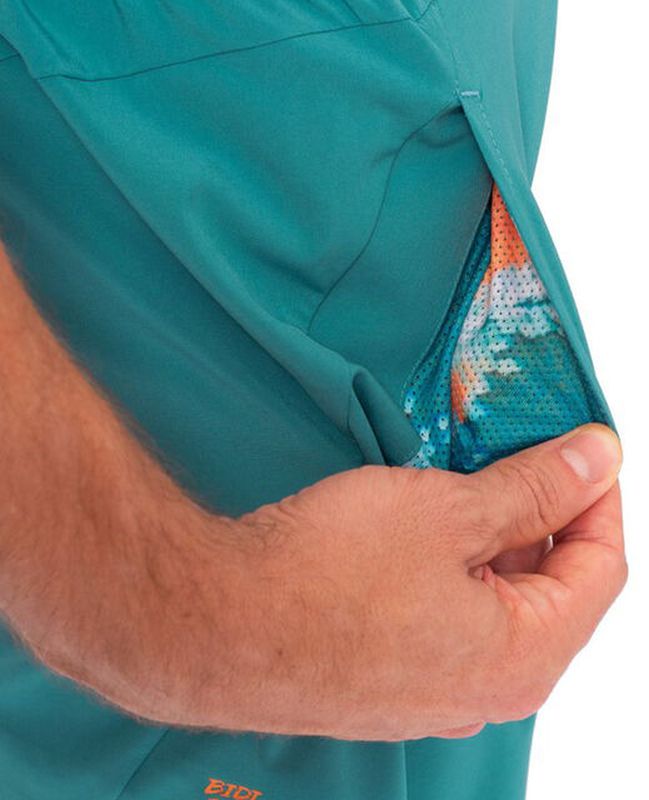 02518000__17kdYZtmKB3VUA2