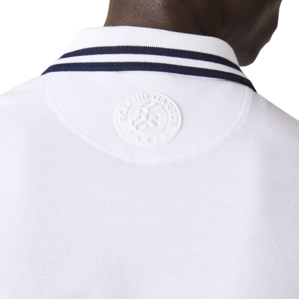 PH9266_UHZ_32UCWpedwDSHLFy