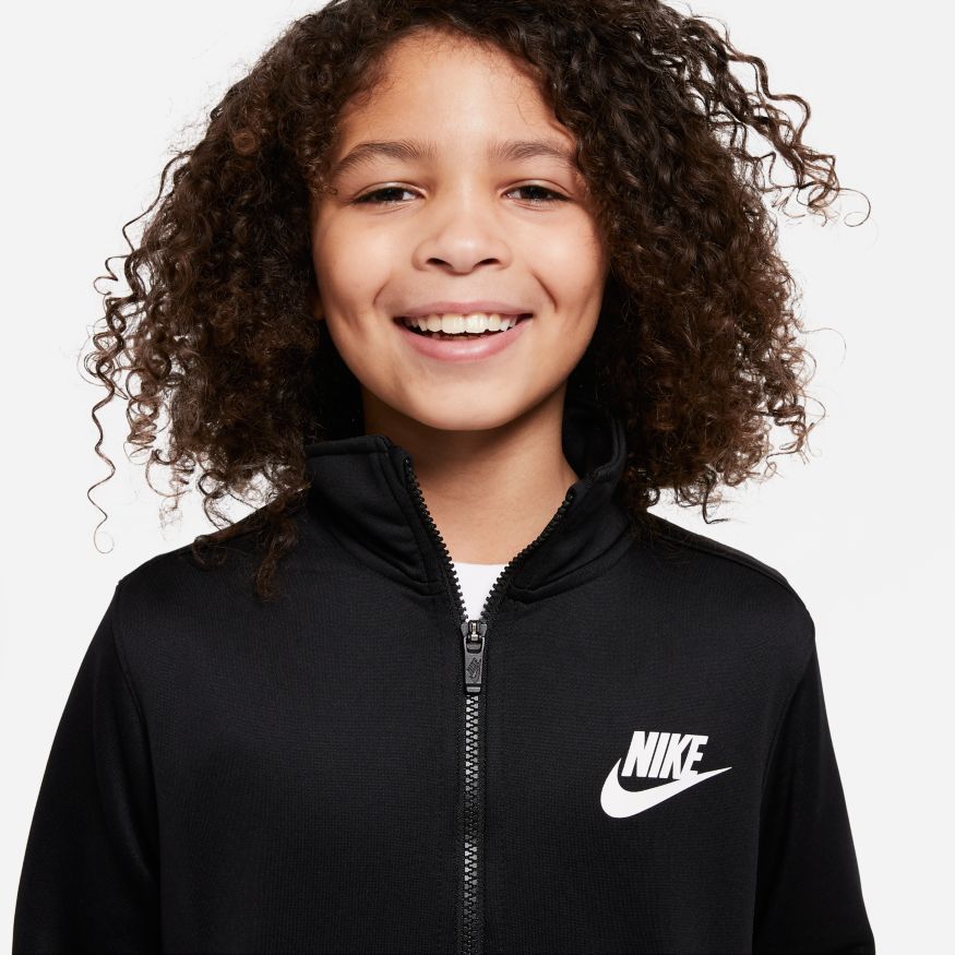 nike-nsw-core-tracksuit-play-futura-nfs-black-black-white-3 Nike NSW Core Tracksuit Play Futura NFS - black/black/white