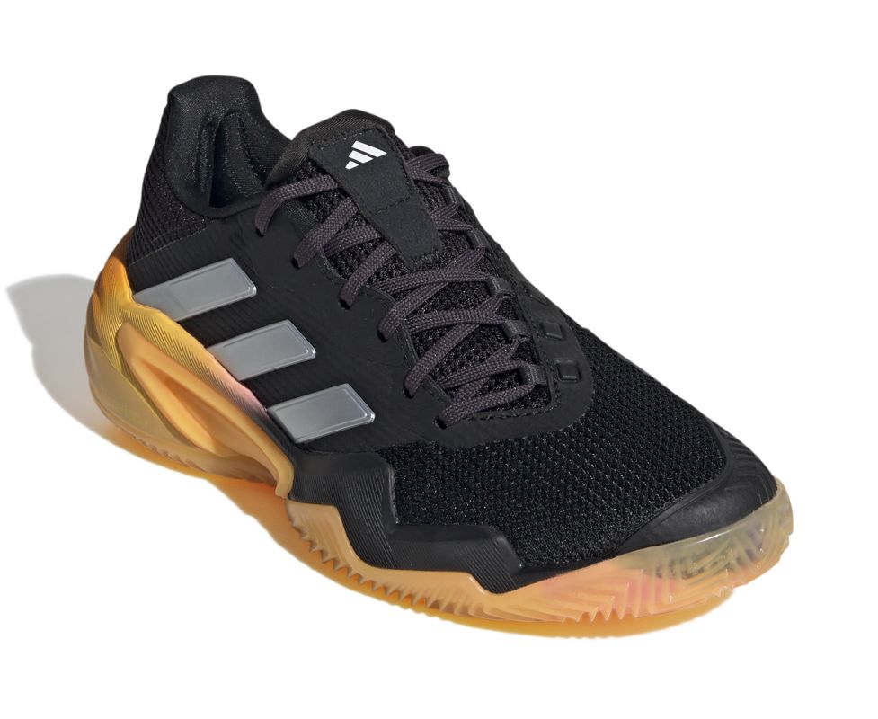 IF6536_6_FOOTWEAR_Photography_Front-Lateral-Top-View_white