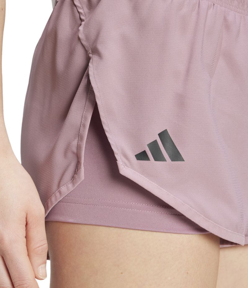 IT6576_7_APPAREL_On-Model_Detail-View-1_white