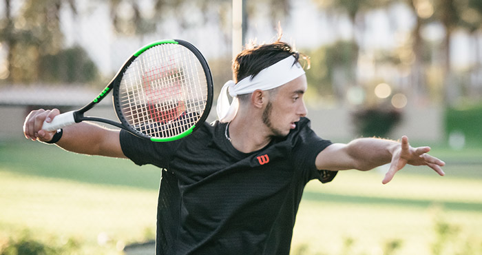 Tenisová raketa – co zvážit při výběru? Tenisová raketa – co zvážit při výběru?