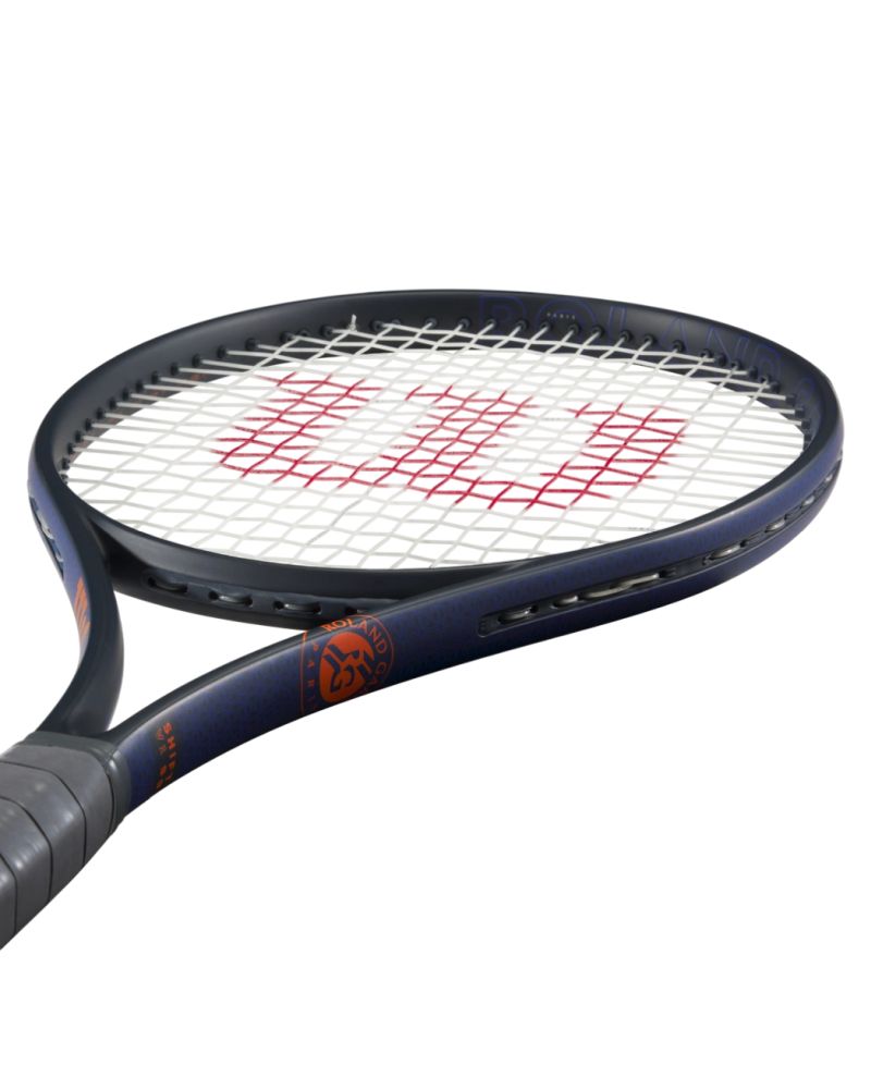 Wilson Shift 99 v1 Roland Garros 2025 + string